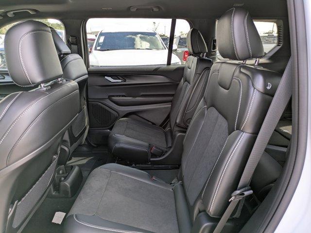 new 2025 Jeep Grand Cherokee L car, priced at $37,779