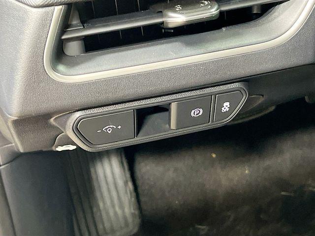 new 2025 Kia K4 car, priced at $22,185