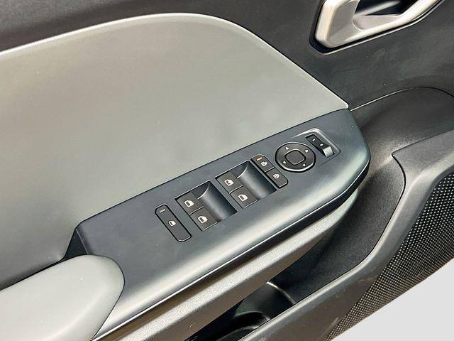 new 2025 Kia K4 car, priced at $22,185