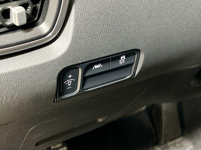 used 2022 Kia Sorento car, priced at $25,889