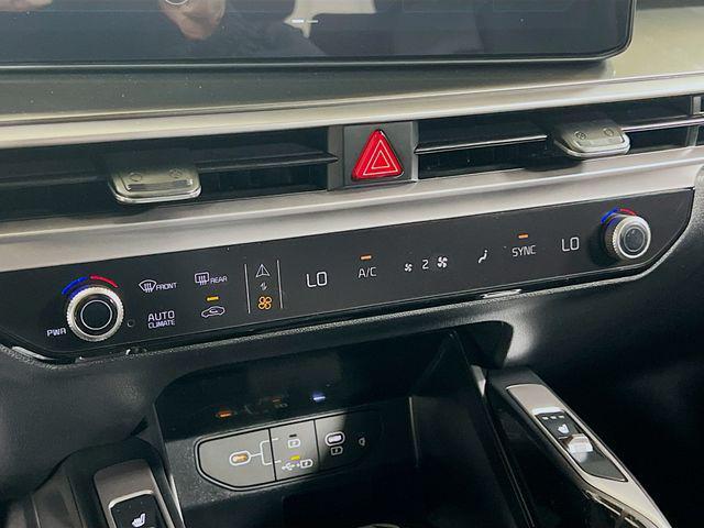 new 2026 Kia Sorento car, priced at $34,595