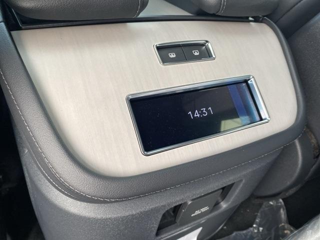 new 2025 Lincoln Navigator car, priced at $106,085