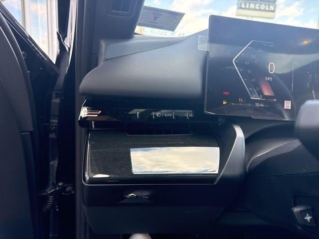 new 2025 BMW 530 car, priced at $66,855