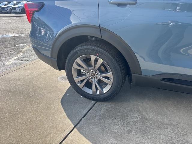 new 2026 Ford Explorer car, priced at $43,154