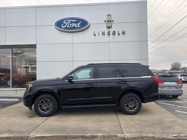 new 2025 Ford Expedition car, priced at $63,325