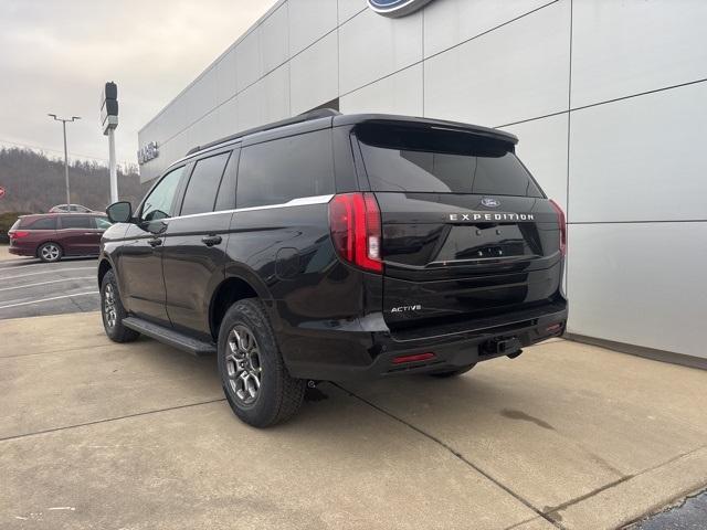 new 2025 Ford Expedition car, priced at $63,325