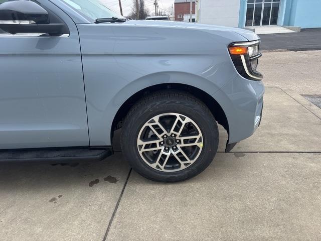 new 2026 Ford Expedition car, priced at $69,577