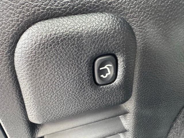 used 2021 Jeep Grand Cherokee car, priced at $22,977