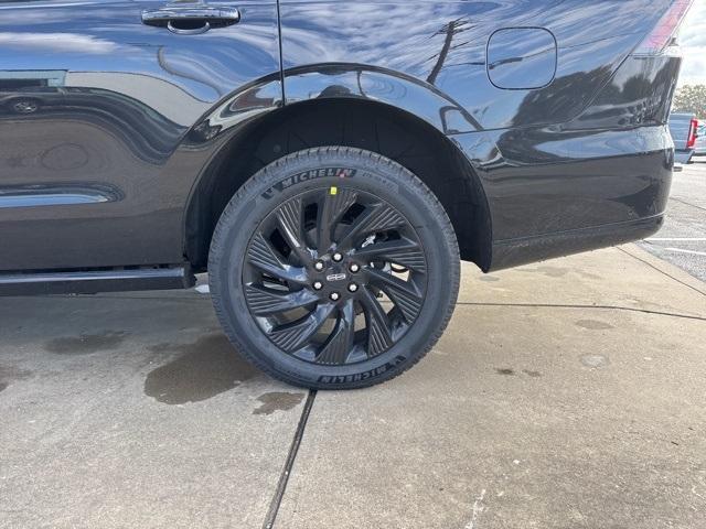 new 2025 Lincoln Navigator car, priced at $106,085