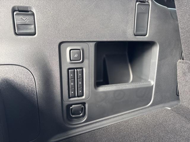 new 2025 Lincoln Navigator car, priced at $106,085