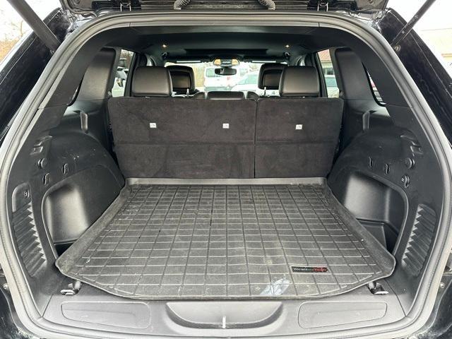 used 2021 Jeep Grand Cherokee car, priced at $19,985