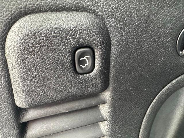 used 2021 Jeep Grand Cherokee car, priced at $19,985