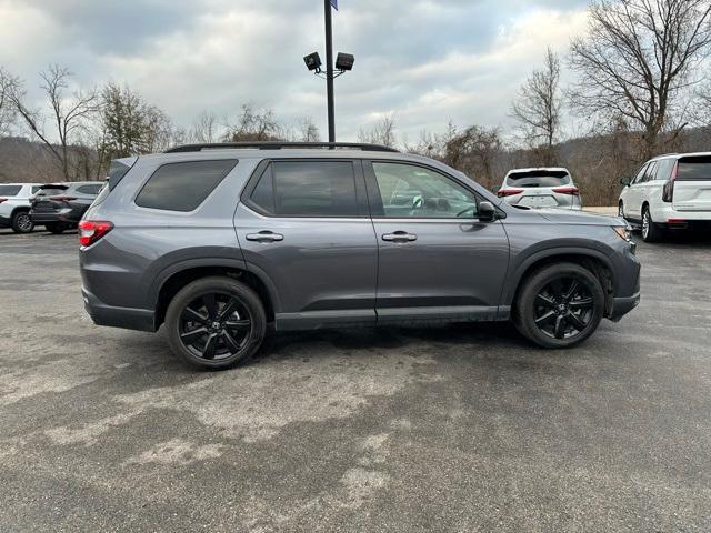 used 2025 Honda Pilot car, priced at $47,257