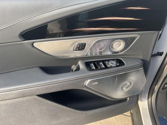 new 2026 Lincoln Nautilus car, priced at $73,295