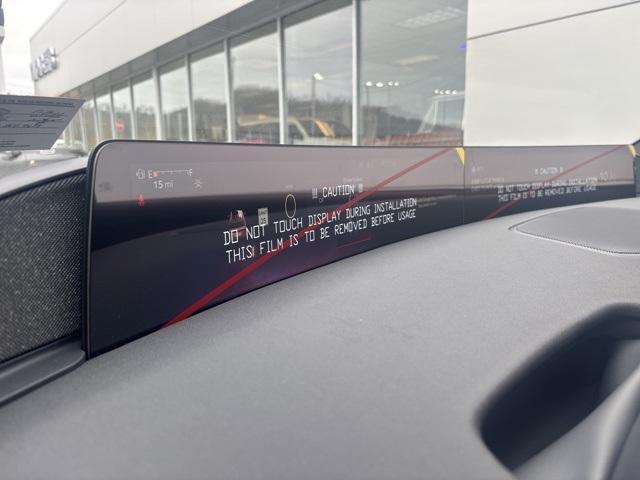 new 2025 Lincoln Navigator car, priced at $106,840