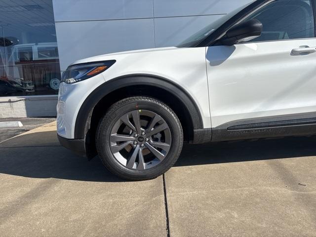 new 2026 Ford Explorer car, priced at $43,346