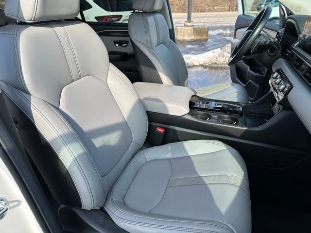 used 2024 Honda Pilot car, priced at $35,985