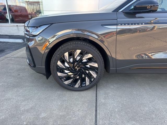 new 2026 Lincoln Nautilus car, priced at $83,625