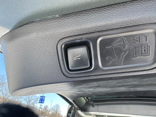 used 2019 Lincoln Navigator L car, priced at $26,799