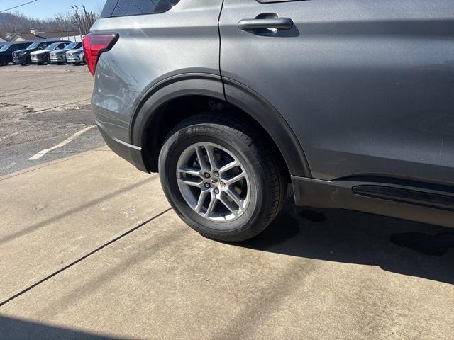 new 2026 Ford Explorer car, priced at $37,893