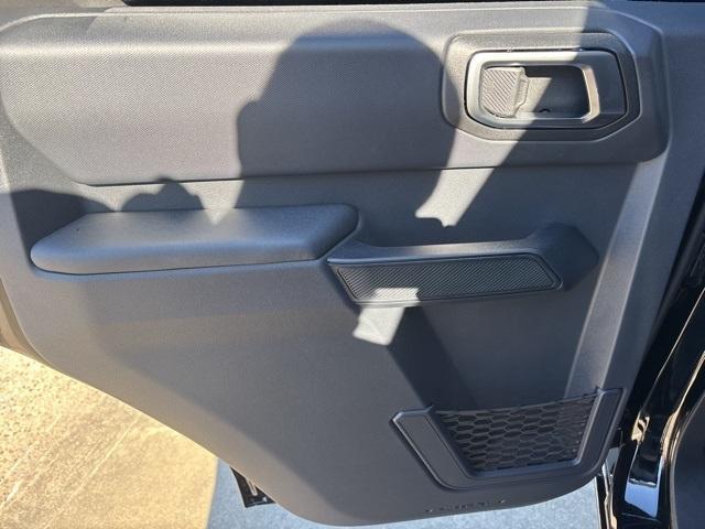 new 2025 Ford Bronco car, priced at $39,239