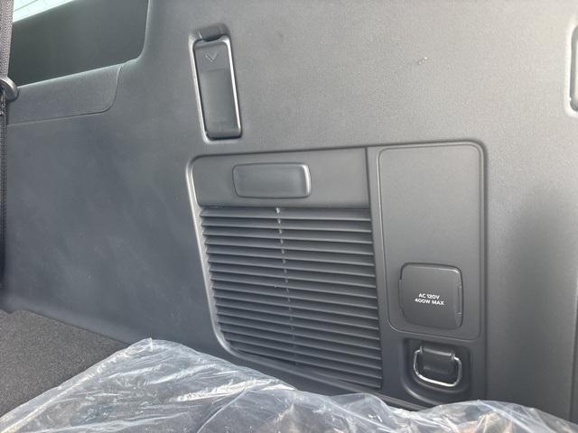 new 2026 Lincoln Navigator L car, priced at $111,335