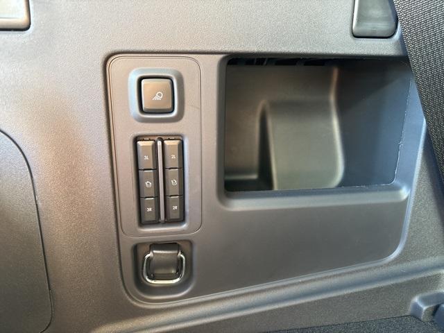 new 2025 Lincoln Navigator car, priced at $104,985