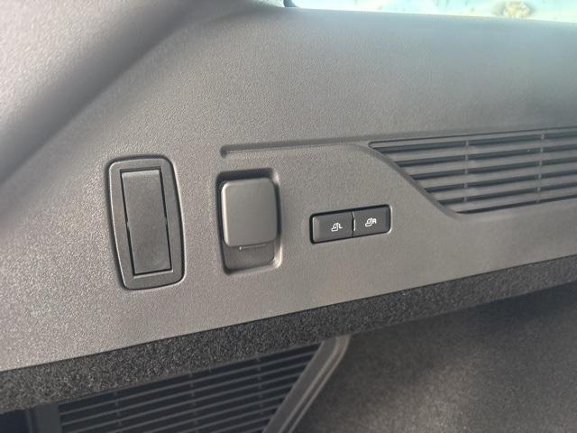 new 2026 Lincoln Nautilus car, priced at $67,605