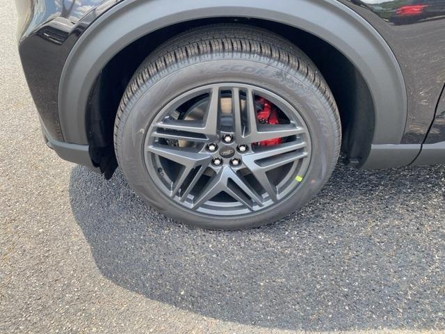 new 2025 Ford Explorer car, priced at $51,355