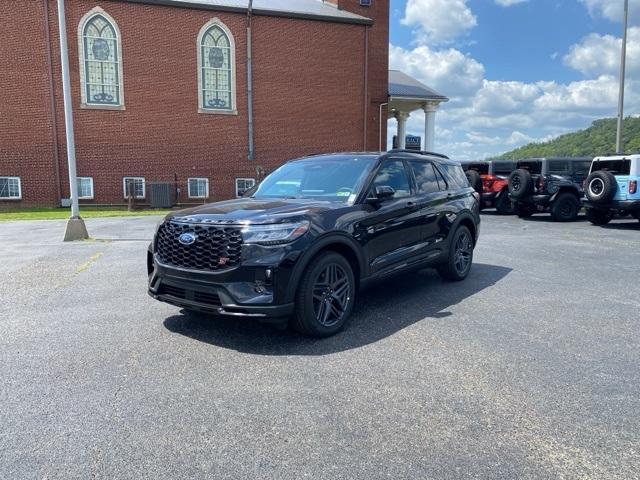 new 2025 Ford Explorer car, priced at $51,355