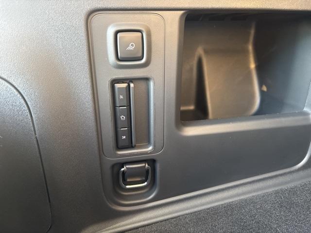 new 2025 Lincoln Navigator car, priced at $110,585