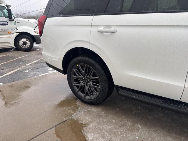 new 2026 Ford Expedition car, priced at $78,658