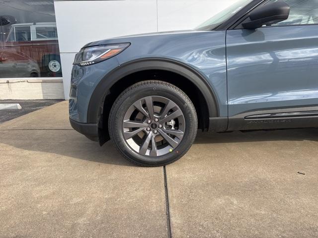 new 2026 Ford Explorer car, priced at $51,355