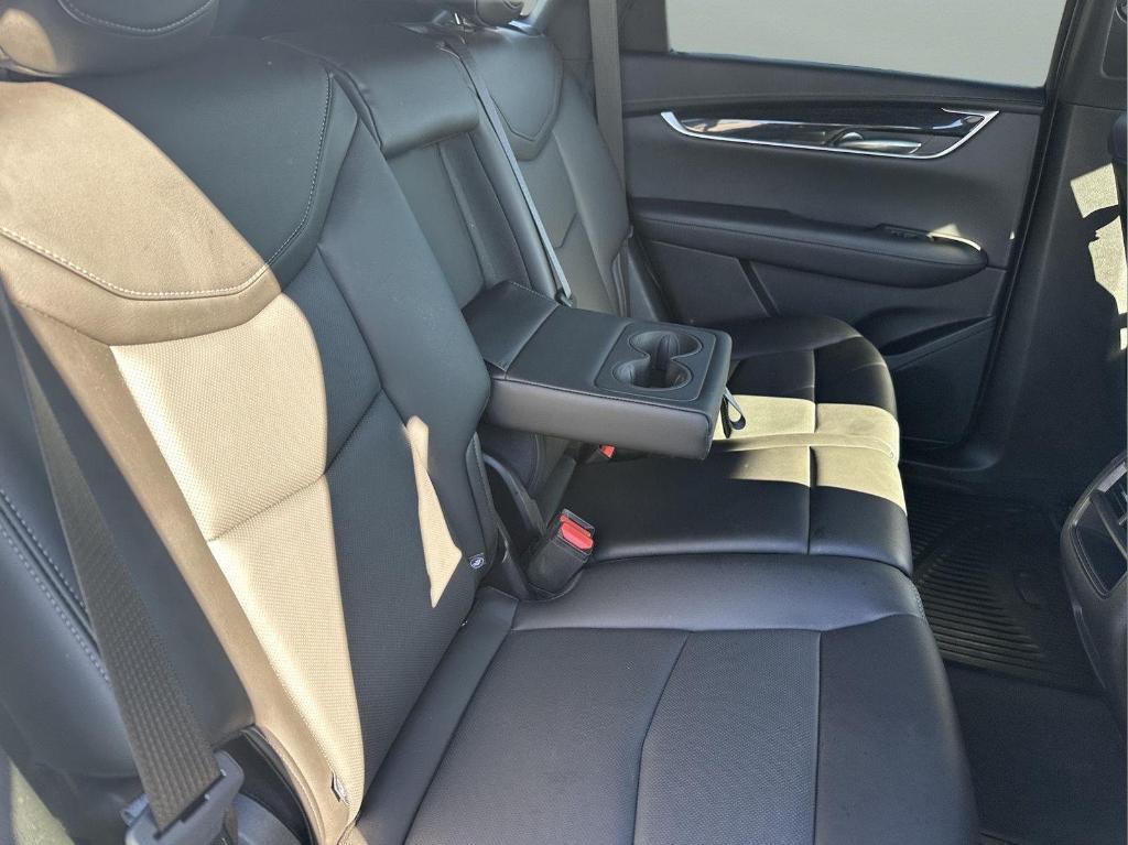 used 2022 Cadillac XT5 car, priced at $28,359