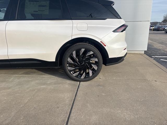 new 2026 Lincoln Nautilus car, priced at $73,295