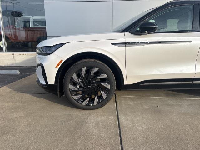 new 2026 Lincoln Nautilus car, priced at $73,295