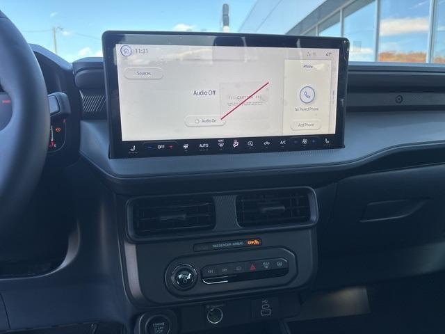 new 2025 Ford Maverick car, priced at $36,452