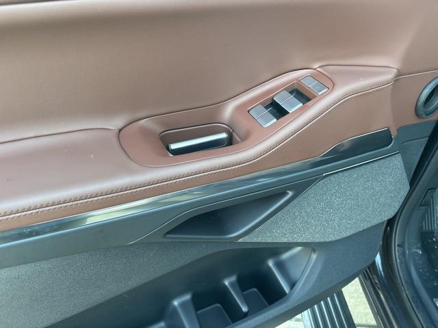 new 2026 Lincoln Navigator car, priced at $108,335