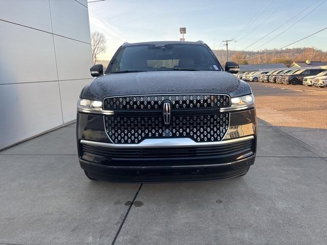 new 2026 Lincoln Navigator car, priced at $108,335