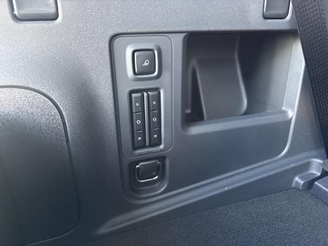 new 2026 Lincoln Navigator car, priced at $108,335