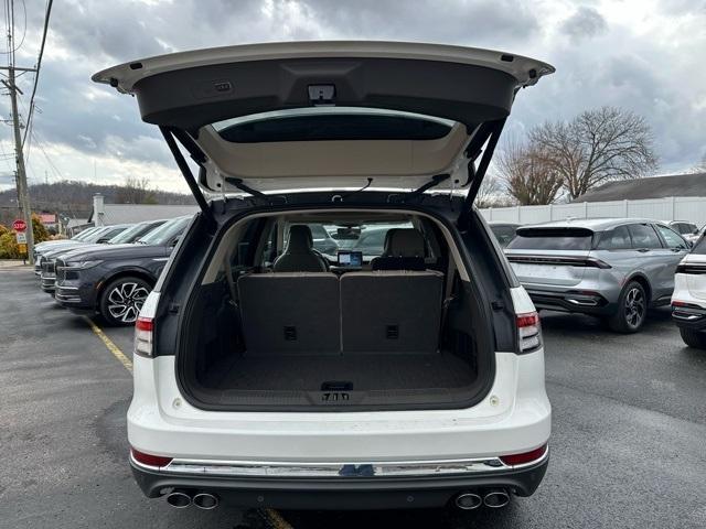 used 2021 Lincoln Aviator car, priced at $39,609