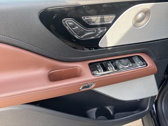 new 2026 Lincoln Aviator car, priced at $76,555