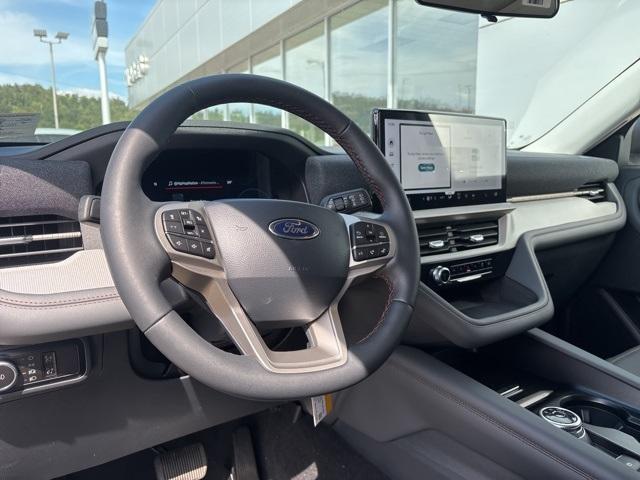 new 2025 Ford Explorer car, priced at $47,155