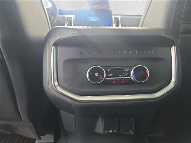 used 2025 Ford Expedition car, priced at $75,429