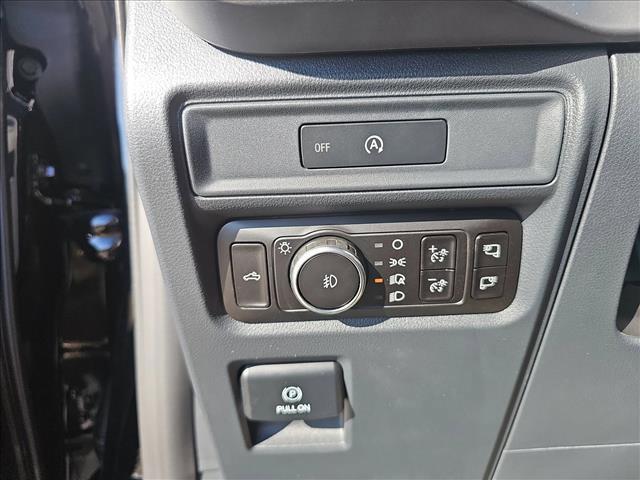 new 2025 Ford F-150 car, priced at $52,360