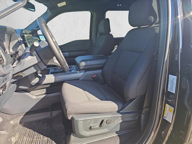 new 2025 Ford F-150 car, priced at $52,360