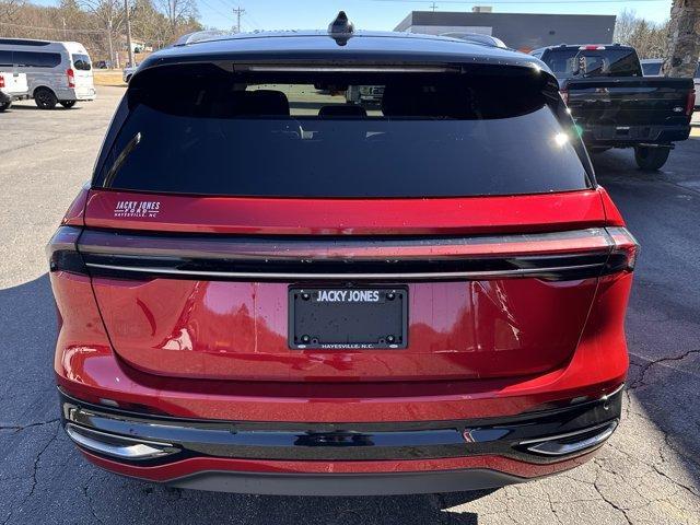 used 2025 Lincoln Nautilus car