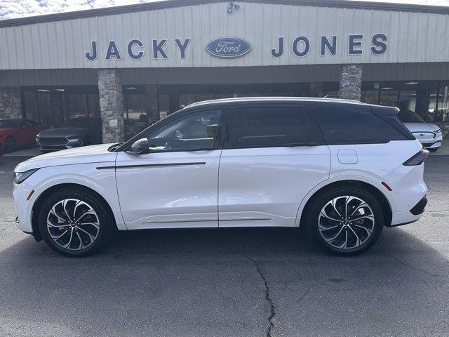 used 2024 Lincoln Nautilus car, priced at $47,547