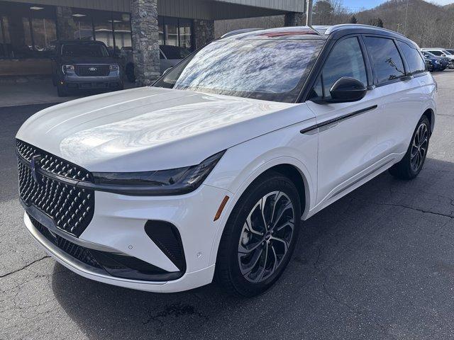 used 2024 Lincoln Nautilus car, priced at $47,547