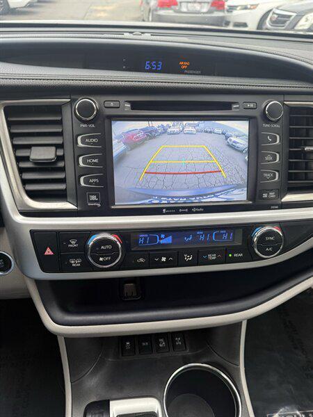 used 2016 Toyota Highlander car, priced at $18,675